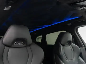 BMW XM 360  HUD DAB B&W Massage SoftCl AHK 22  Voll
