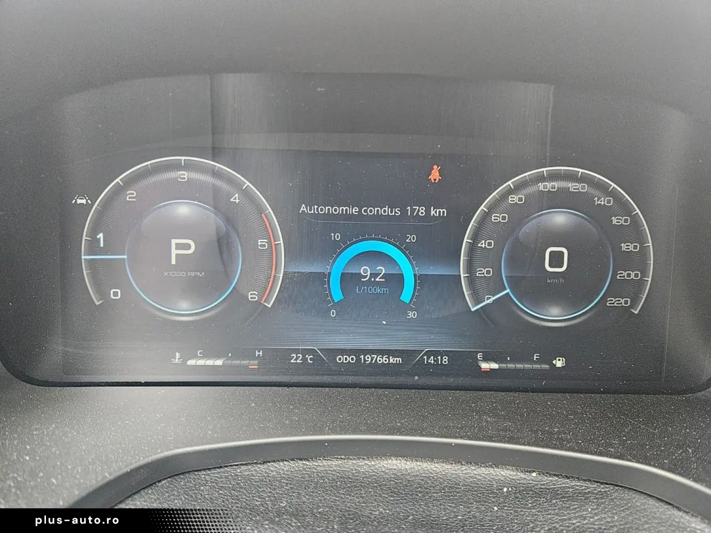 Ssangyong Rexton Premium plus cu trapa si praguri electrice