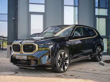 BMW XM Basis