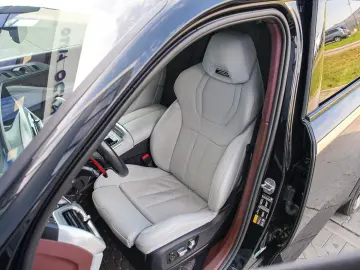 BMW XM Basis