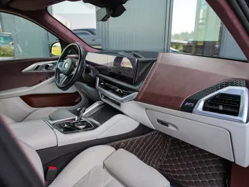 BMW XM Basis