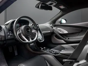 MCLAREN GT Exterior Elite Paint - Plateaux