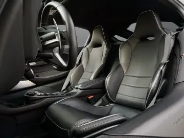 MCLAREN GT Exterior Elite Paint - Plateaux