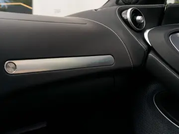 MCLAREN GT Exterior Elite Paint - Plateaux