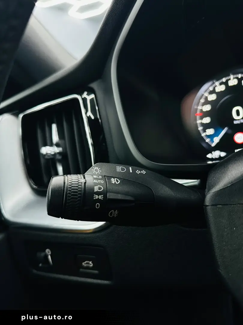 VOLVO XC60 2019 2.0D E6 Garantie 12 Luni Rate Avans 0 Doar C