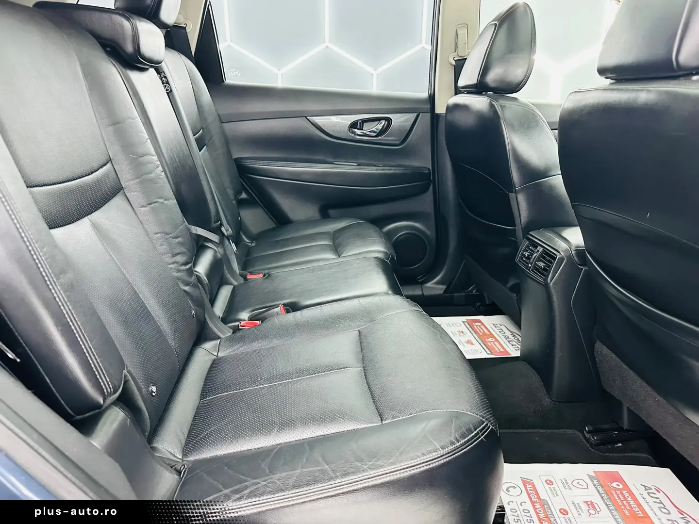 NISSAN X-TRAIL 2017 1.6D E6 7 locuri Garantie 12 Luni Rate A