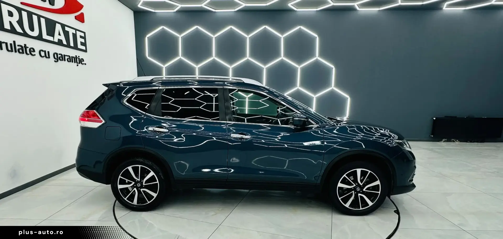 NISSAN X-TRAIL 2017 1.6D E6 7 locuri Garantie 12 Luni Rate A