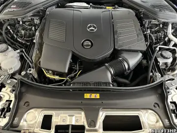 MERCEDES-BENZ E 300 e AMG Digital-Light Pano Head-up…