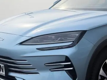 BYD Seal U DM-i PHEV