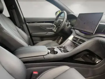 BYD Seal U DM-i PHEV