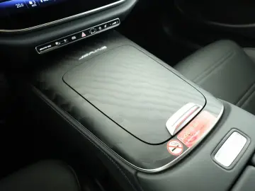 MERCEDES-BENZ AMG E 53 Hybrid 4MATIC  Limousine 360 …