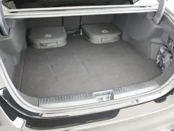 MERCEDES-BENZ AMG E 53 Hybrid 4MATIC  Limousine 360 …
