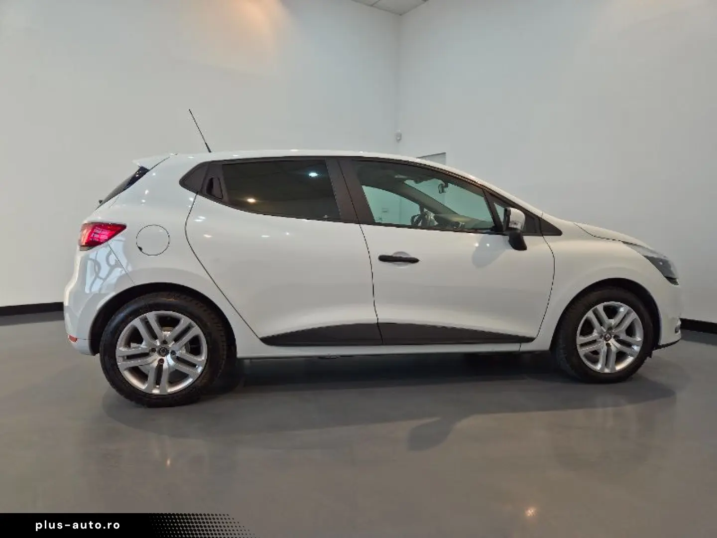 RENAULT CLIO 0.9 TCe 75CP Life Evo