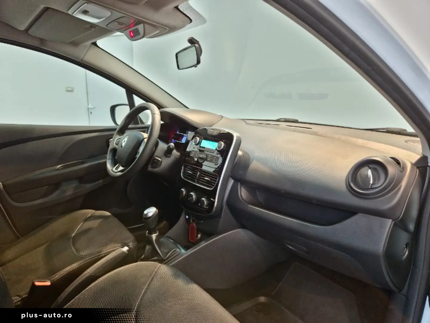 RENAULT CLIO 0.9 TCe 75CP Life Evo
