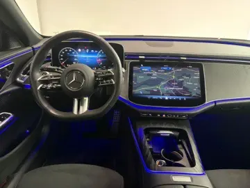 MERCEDES-BENZ E 200 Limo AMG Advanced Fahrass   Nigh…