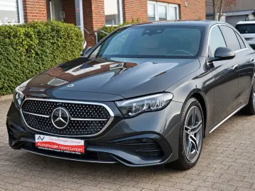 MERCEDES-BENZ E 220 d AMG Line Advanced Kamera Key Less