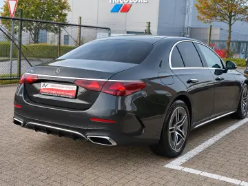 MERCEDES-BENZ E 220 d AMG Line Advanced Kamera Key Less