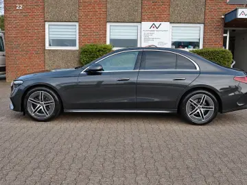 MERCEDES-BENZ E 220 d AMG Line Advanced Kamera Key Less