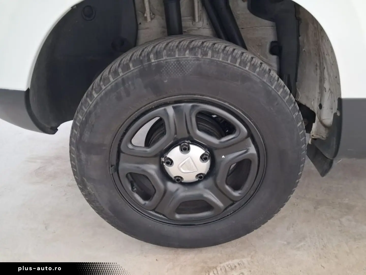 DACIA DUSTER 1.6 16V 114CP Ambiance 4x2