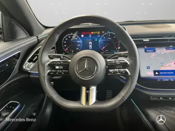MERCEDES-BENZ E 220 d AMG Advanced Pano Night Kamera Winter