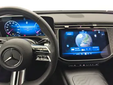 MERCEDES-BENZ E 220 d AMG Advanced  21 Zoll DigiLight 360Cam