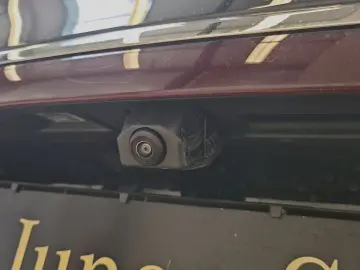 MERCEDES-BENZ E 300 de AMG NIGHT 360  Keyless Digital Light