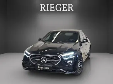 MERCEDES-BENZ E 300 de AMG NIGHT 360  Keyless Digital Light