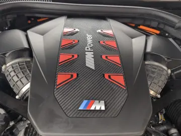 BMW XM Label Massage Bowers & Wilkins AHK Soft-Close