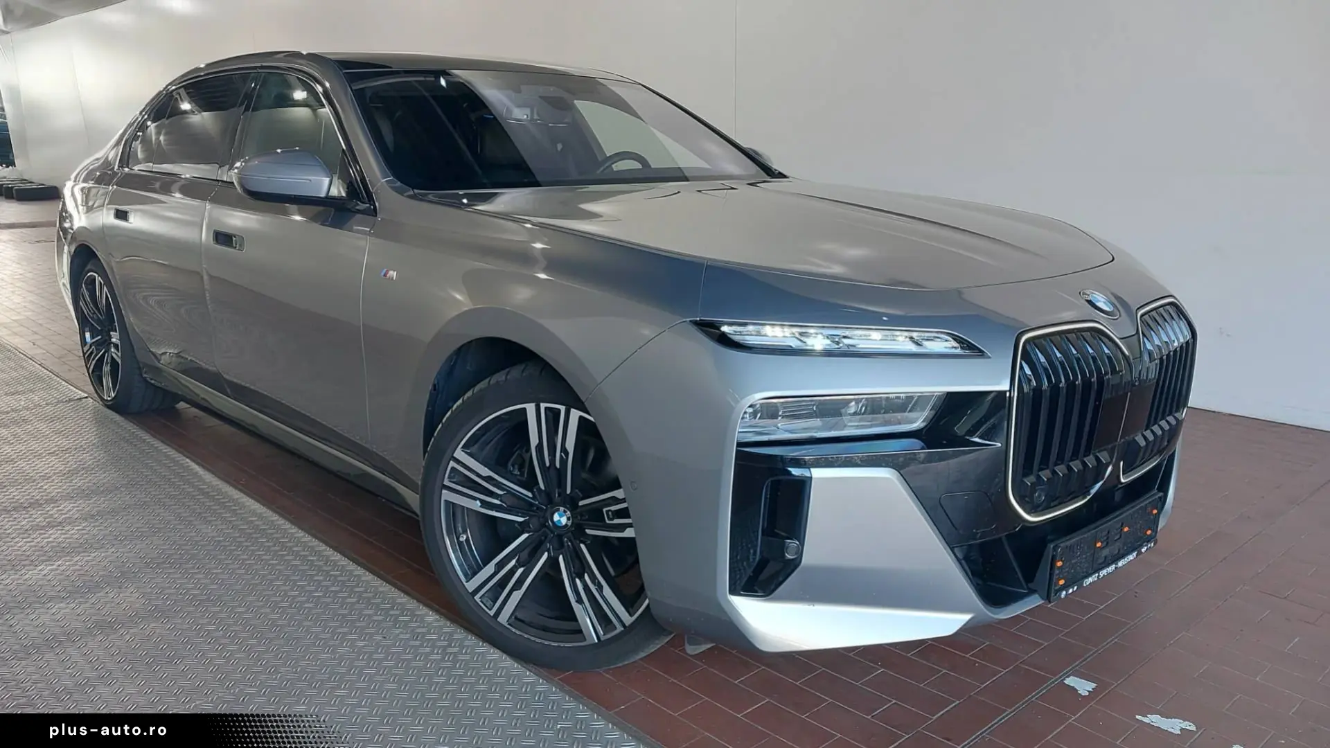 BMW 740 d xDrive TV SkyLounge