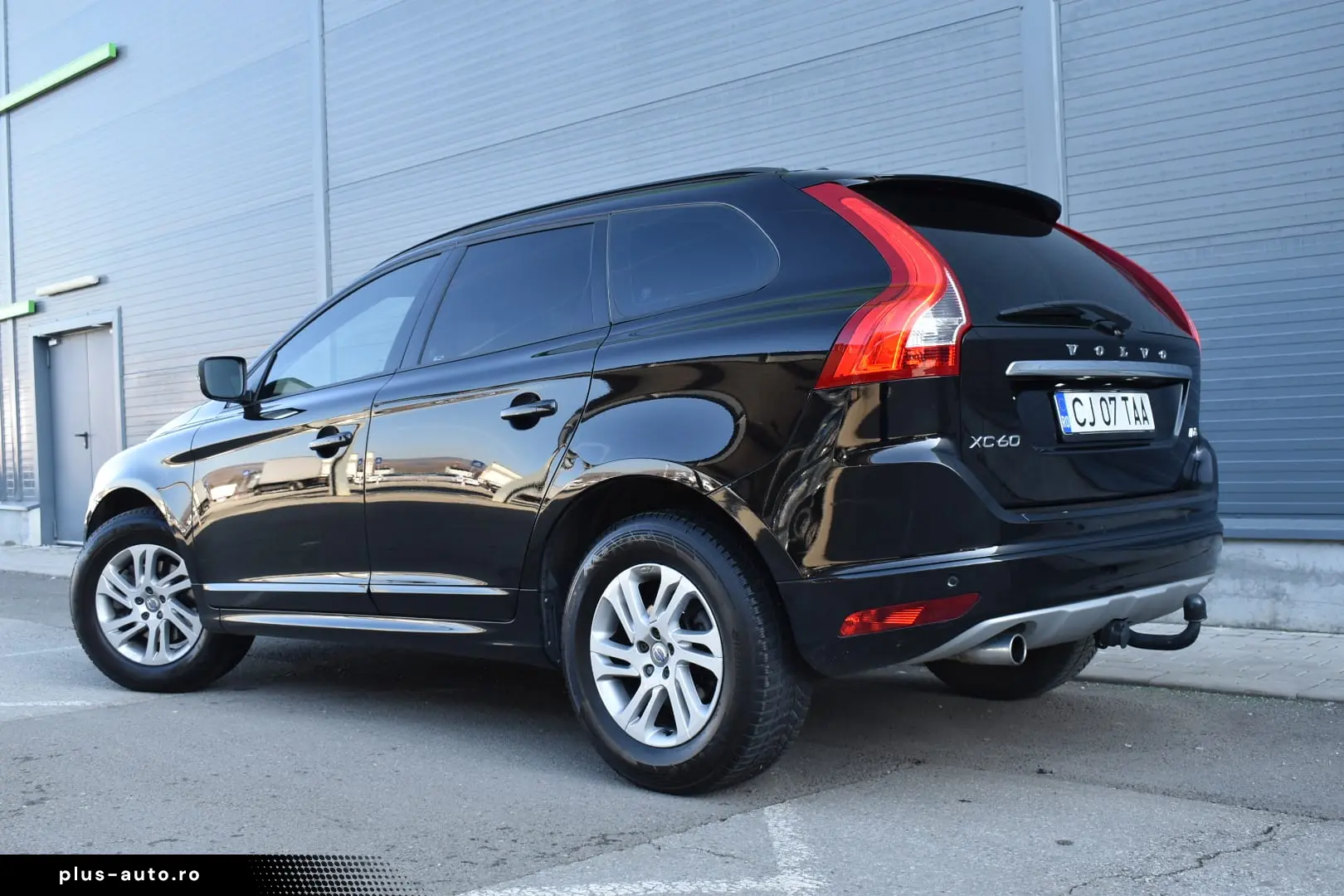 Volvo XC60 D3 Summum 2.0 Diesel -150 CP  172.000km EURO 6