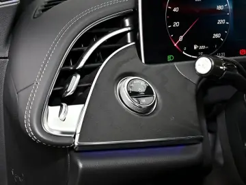 MERCEDES-BENZ E 200 AMG Sport Advanced  ACC HUD LED …