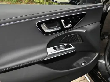 MERCEDES-BENZ E 200 AMG Sport Advanced  ACC HUD LED …