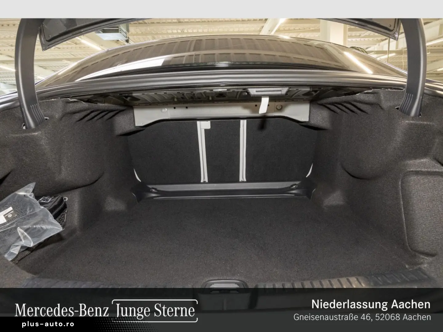 MERCEDES-BENZ E 220 d AMG Prem. FAHRASS  NIGHT 20  Bur4D 360
