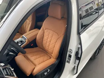BMW X5 xDrive40i