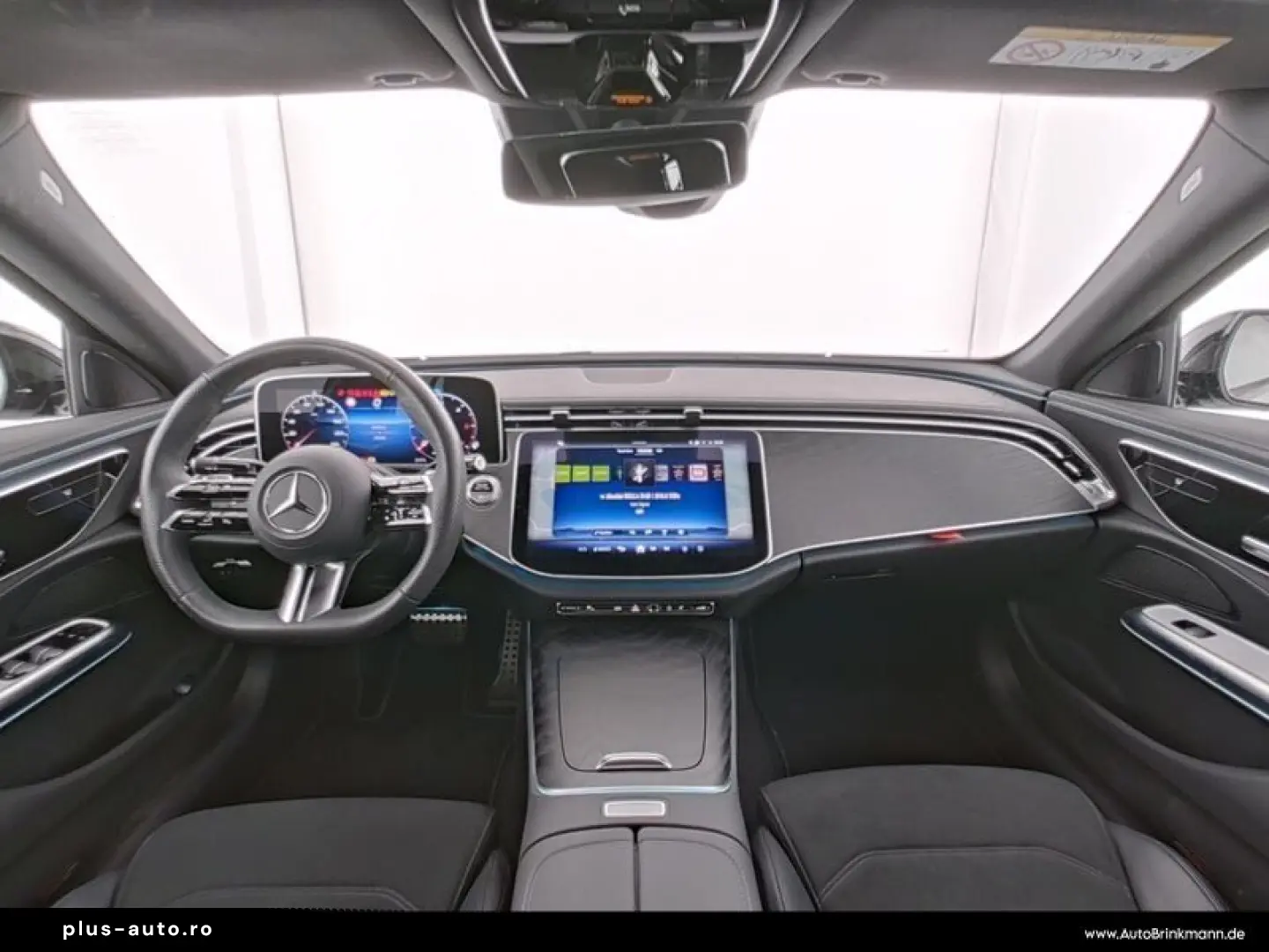 MERCEDES-BENZ Clasa E în leasing operațional MOOV