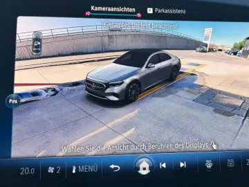 MERCEDES-BENZ E 220 d AMG Line Premium Digi Pano 360…