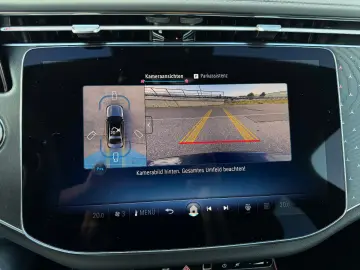 MERCEDES-BENZ E 220 d AMG Line Premium Digi Pano 360…