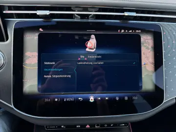 MERCEDES-BENZ E 220 d AMG Line Premium Digi Pano 360…