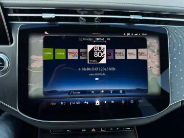 MERCEDES-BENZ E 220 d AMG Line Premium Digi Pano 360…