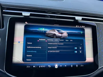 MERCEDES-BENZ E 220 d AMG Line Premium Digi Pano 360…