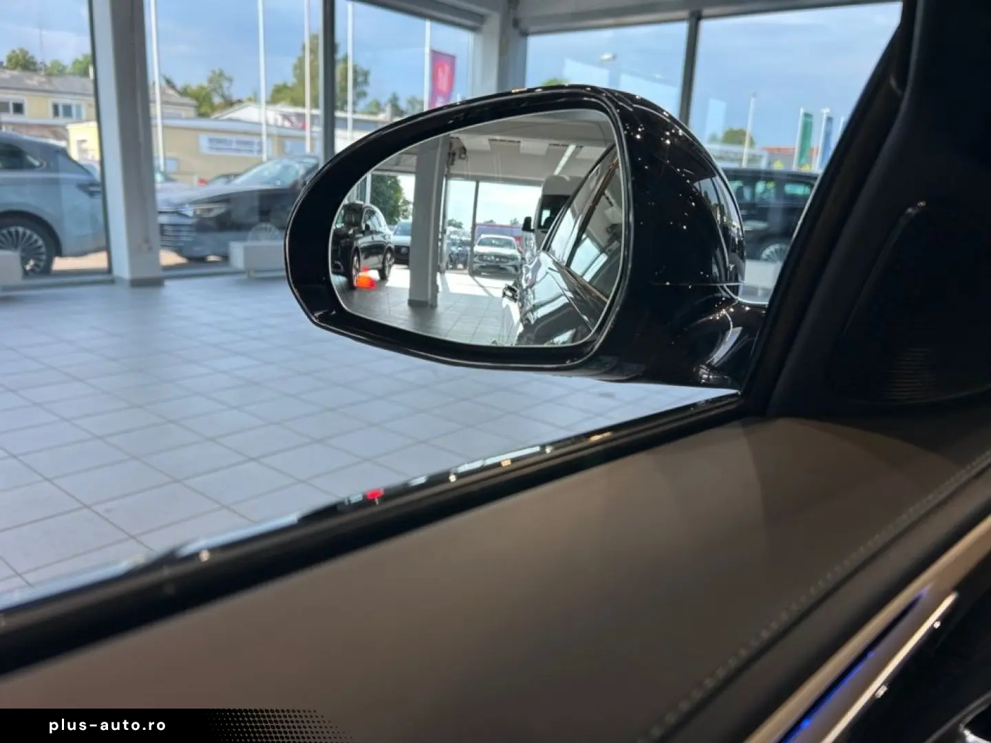 MERCEDES-BENZ E 300 e 4matic AMG AMG MBUX Night Fahr&hellip;