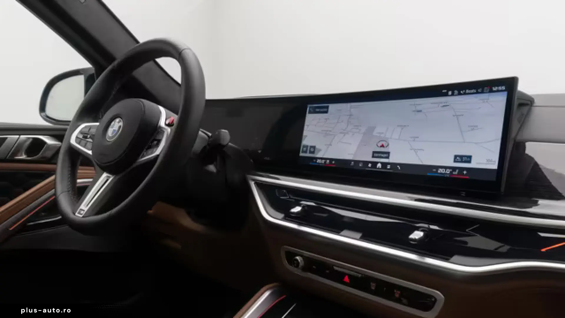 BMW X6 în leasing operațional MOOV