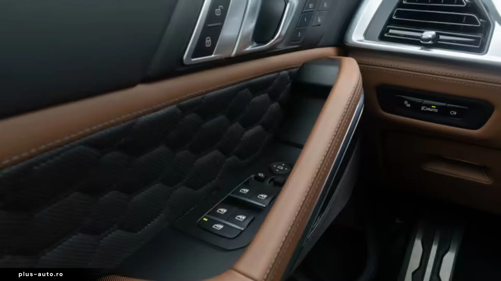 BMW X6 în leasing operațional MOOV