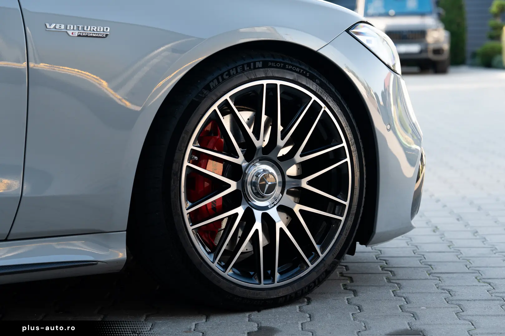 Mercedes-Benz S 63 AMG