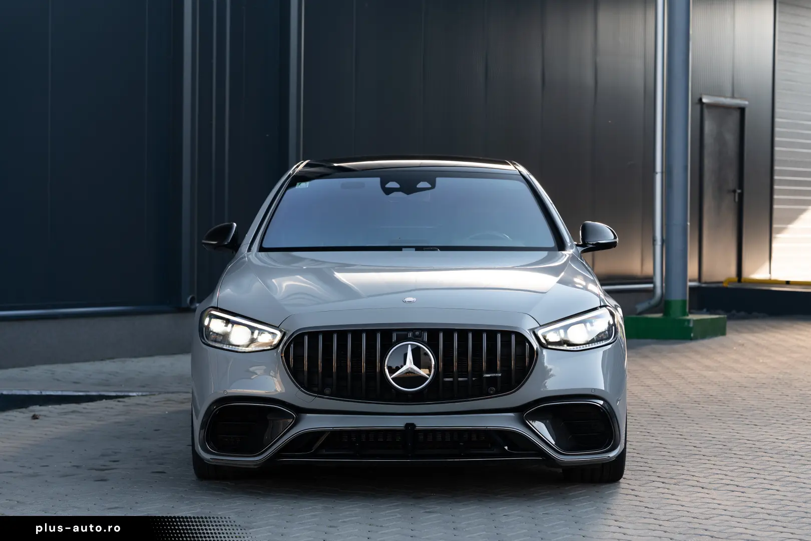 Mercedes-Benz S 63 AMG