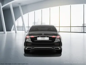 MERCEDES-BENZ E 220 d AMG Pano DigiLight Distr Airm …