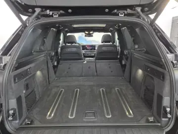 BMW X5 xDr40d M Sport Pro UPE138 B&W