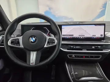 BMW X5 xDr40d M Sport Pro UPE138 B&W