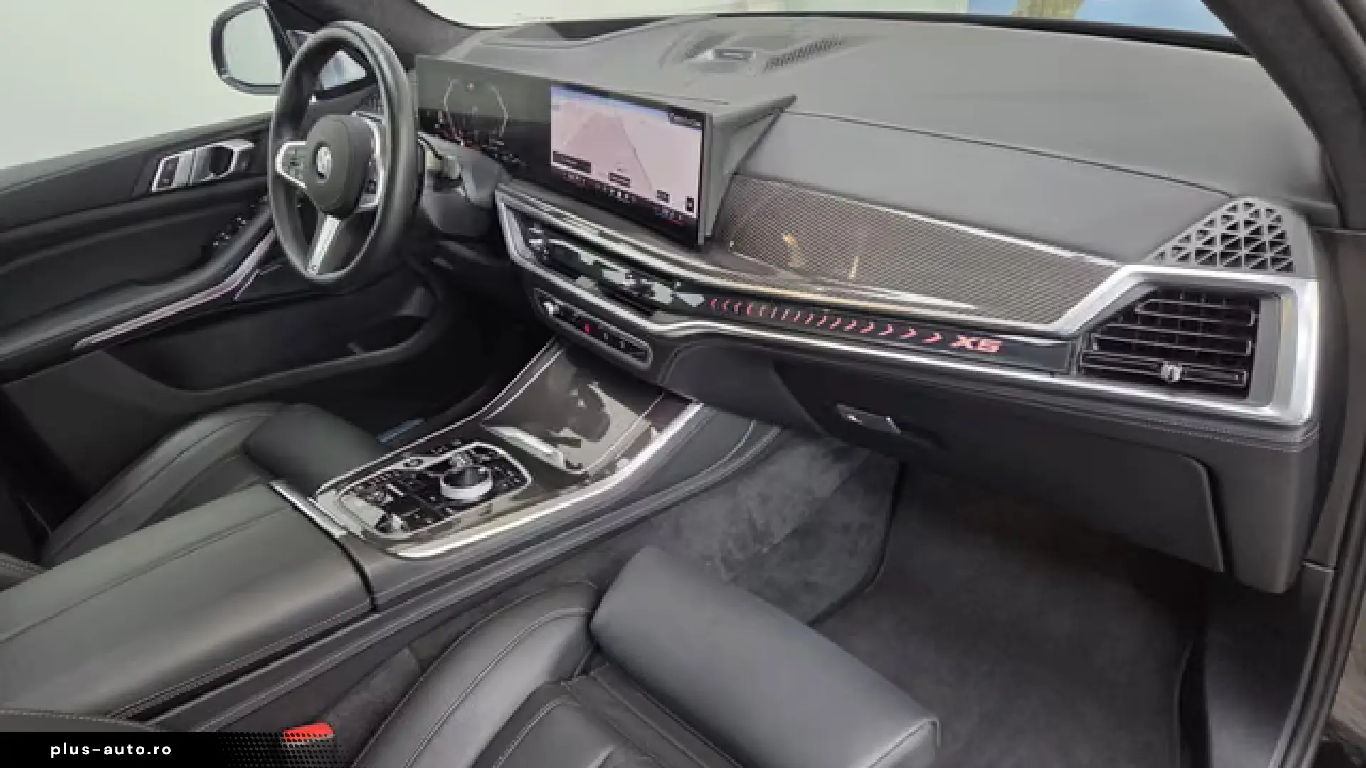 BMW X5 xDr40d M Sport Pro UPE138 B&W