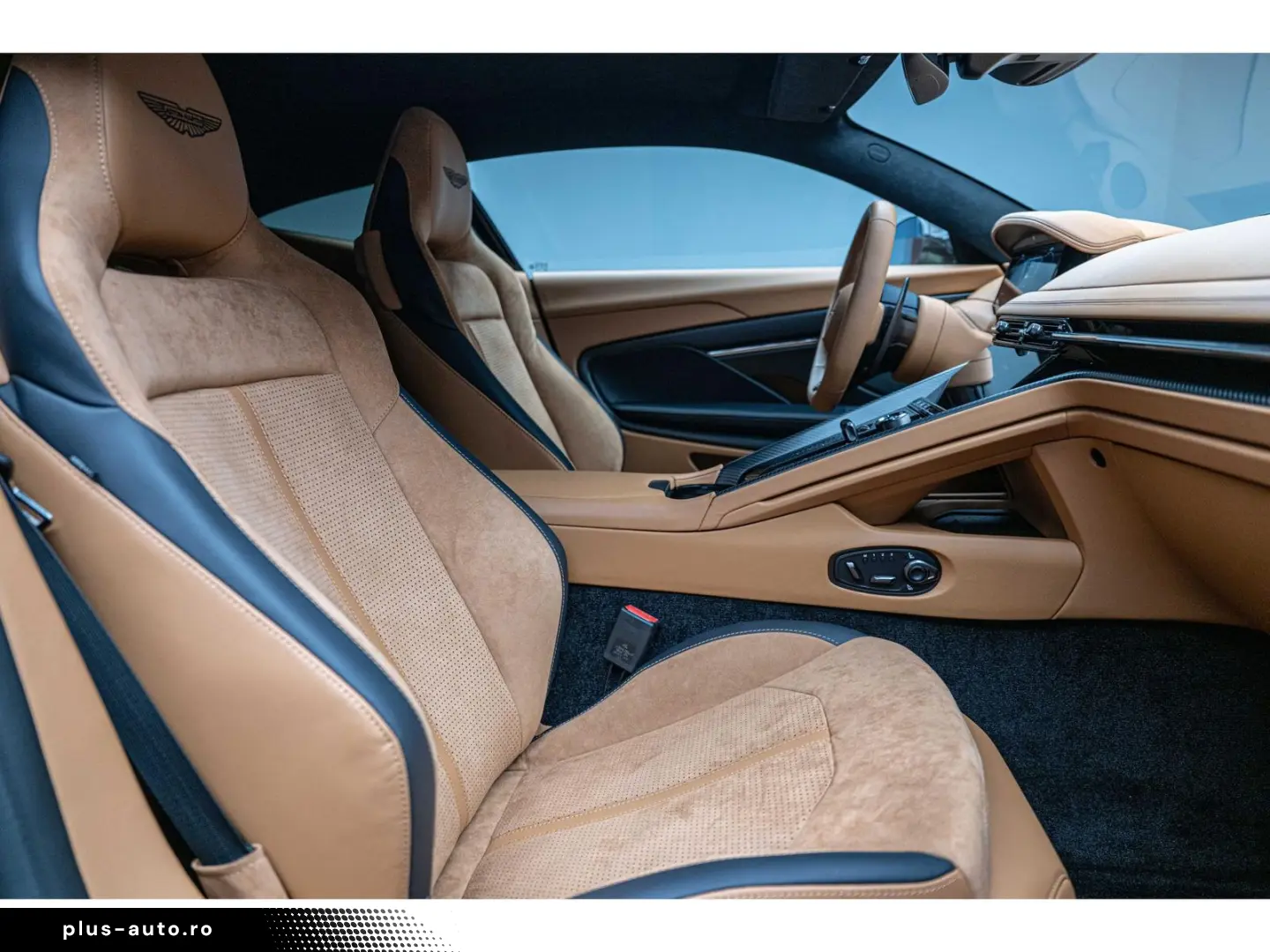 ASTON MARTIN Db12 4.0 V8 BI-TURBO 680 CH